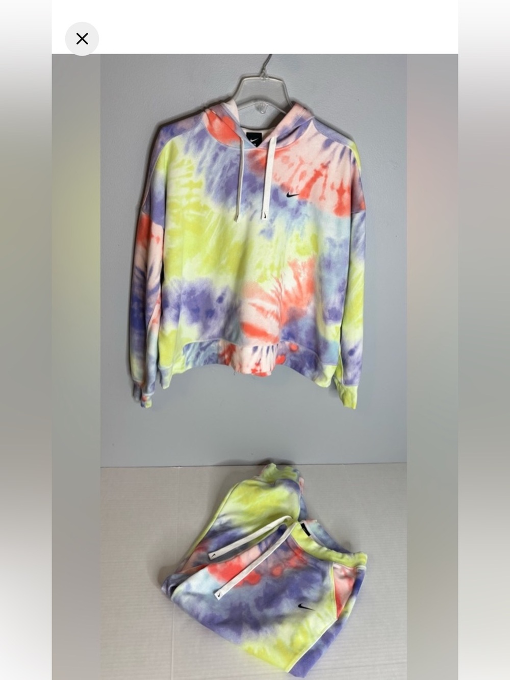 NIKE TIE DYE SWEATSHIRT & PANTS SET